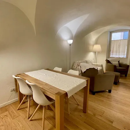 Sardinian Gallery Contrada * بوسا