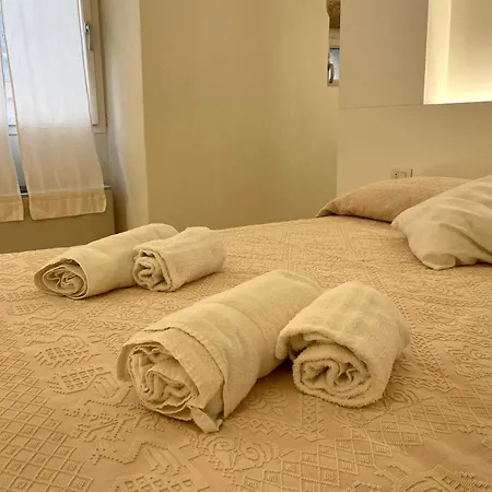 Sardinian Gallery Contrada *