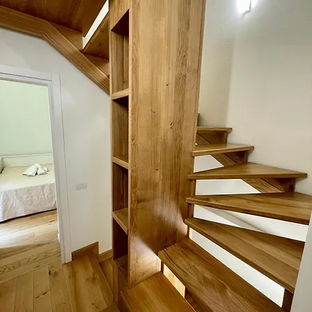 Sardinian Gallery Contrada